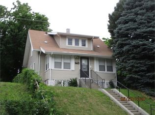 4234 Lake St, Omaha, NE 68111