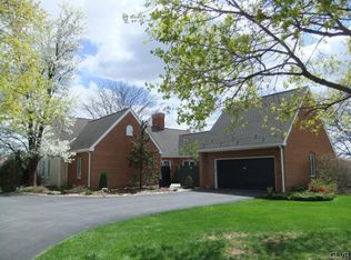 2490 Houghton Lean Lower, Macungie, PA 18062