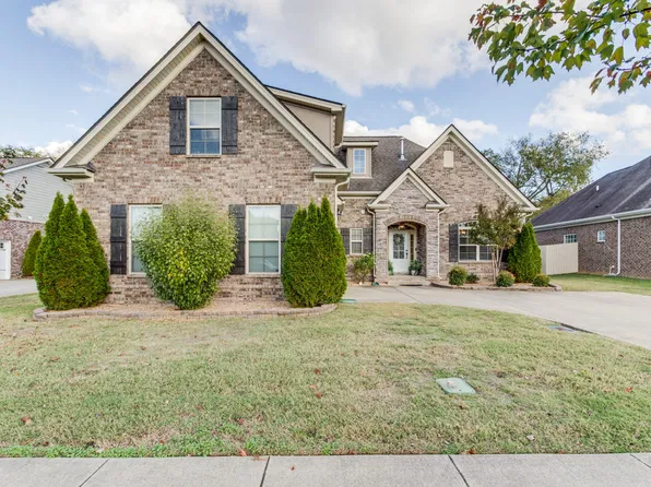 3016 Fallswood Dr, Murfreesboro, TN 37129
