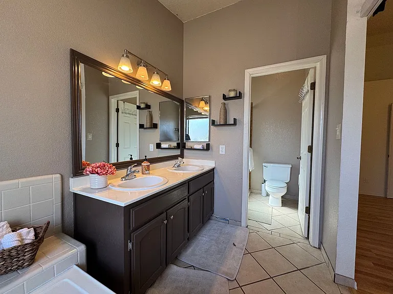 2660 Ridge Crest St — Photo 11