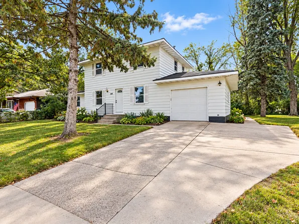 348 109th Ave NE, Blaine, MN 55434
