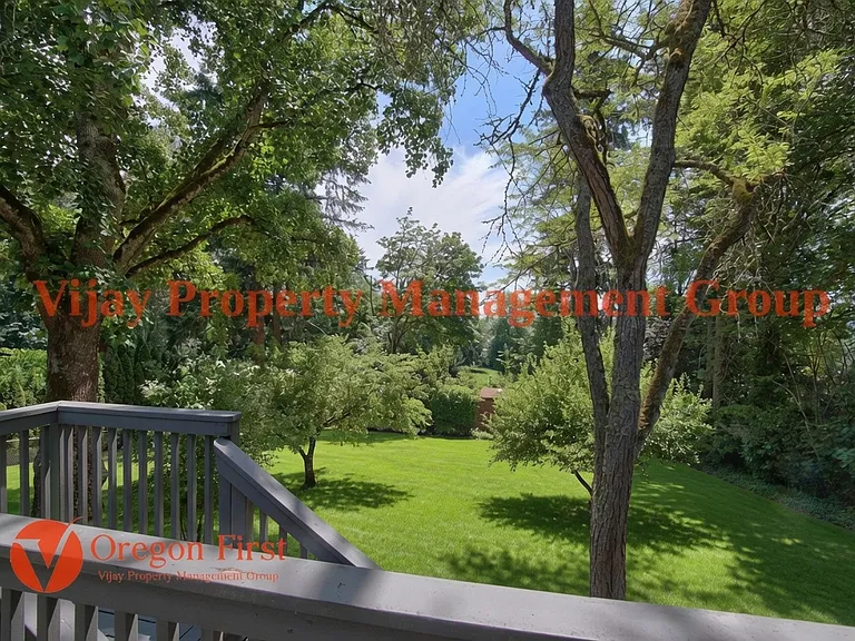 12274 NW Coleman Dr — Photo 12