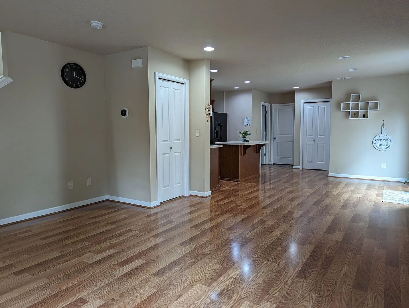 Charming 3-Bedroom Beaverton Home with Attached Garage! — Photo 4