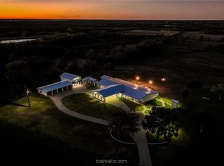 2945 Fm 3090 Rd #B, Navasota, TX 77868