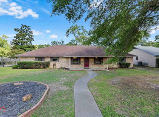 106 Partridge Ln, Carthage, TX 75633