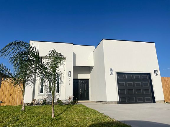 2nd image of 1419 Los Estribos Dr