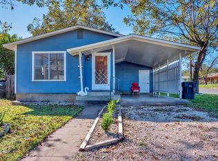 207 W Park St, Fredericksburg, TX 78624