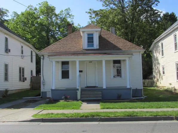 1011 Bullitt Ave SE, Roanoke, VA 24013