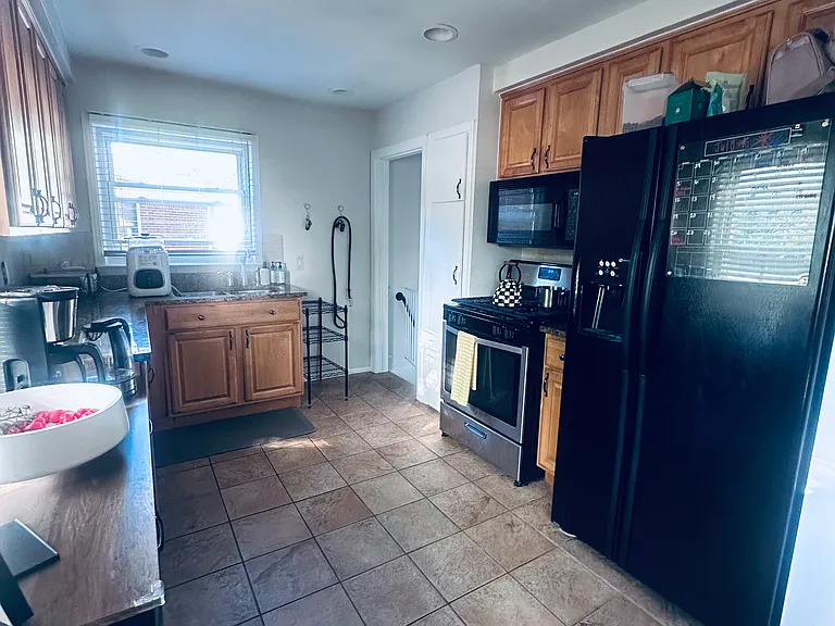 1283 E Melton Rd — Photo 3