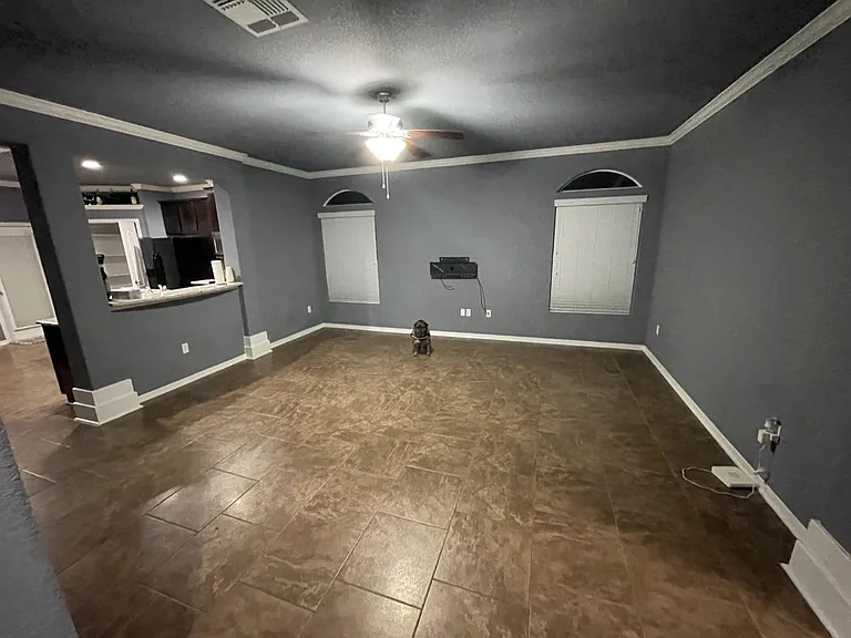 1030 Santa Catalina St — Photo 5