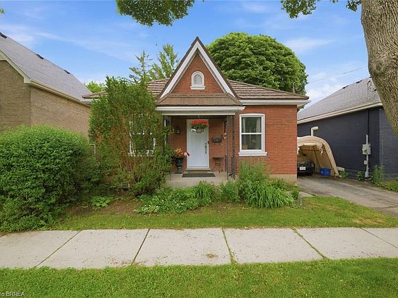 2nd image of 12 Brunswick St