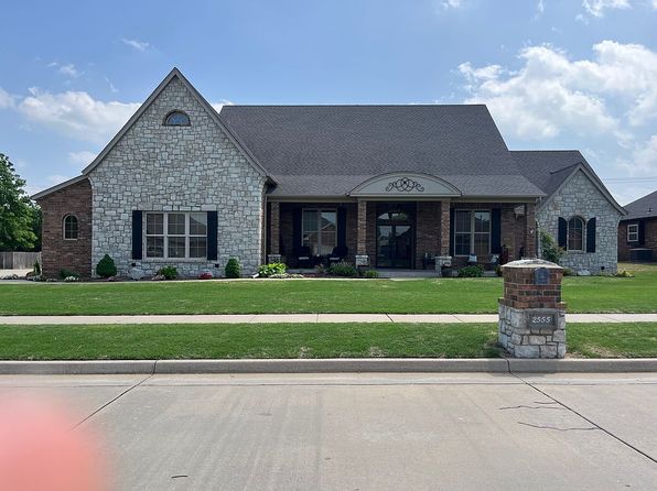2555 Kadlan Dr