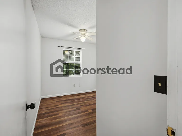 37 F St #A — Photo 18