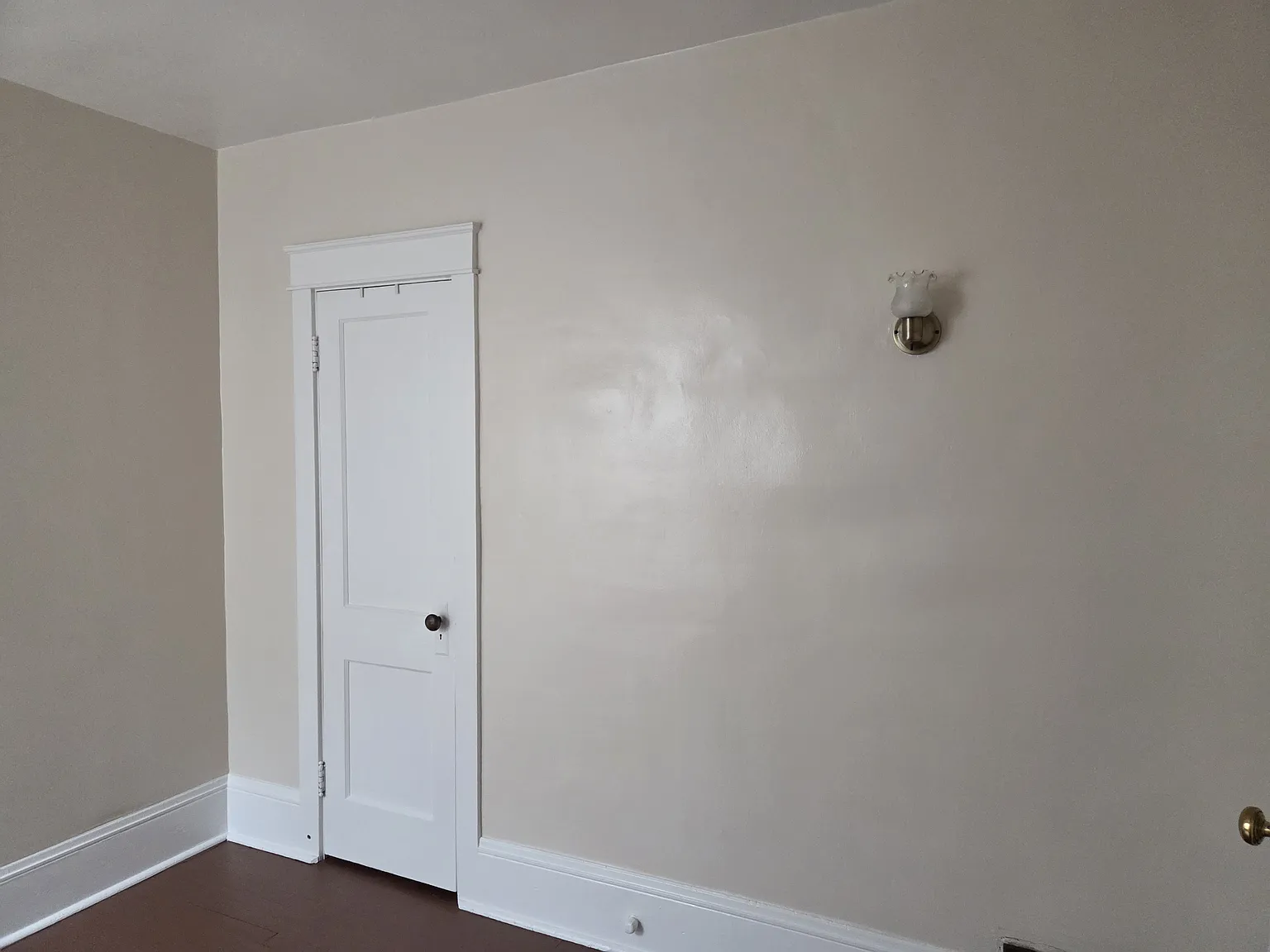 2 bed, 950 sqft, $900 — Photo 1