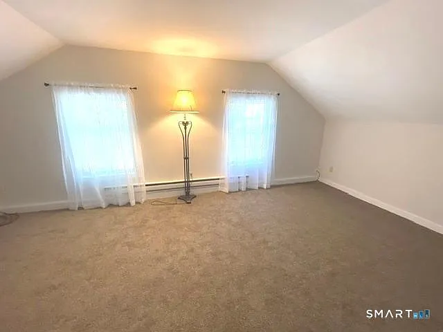33 Middle St — Photo 14