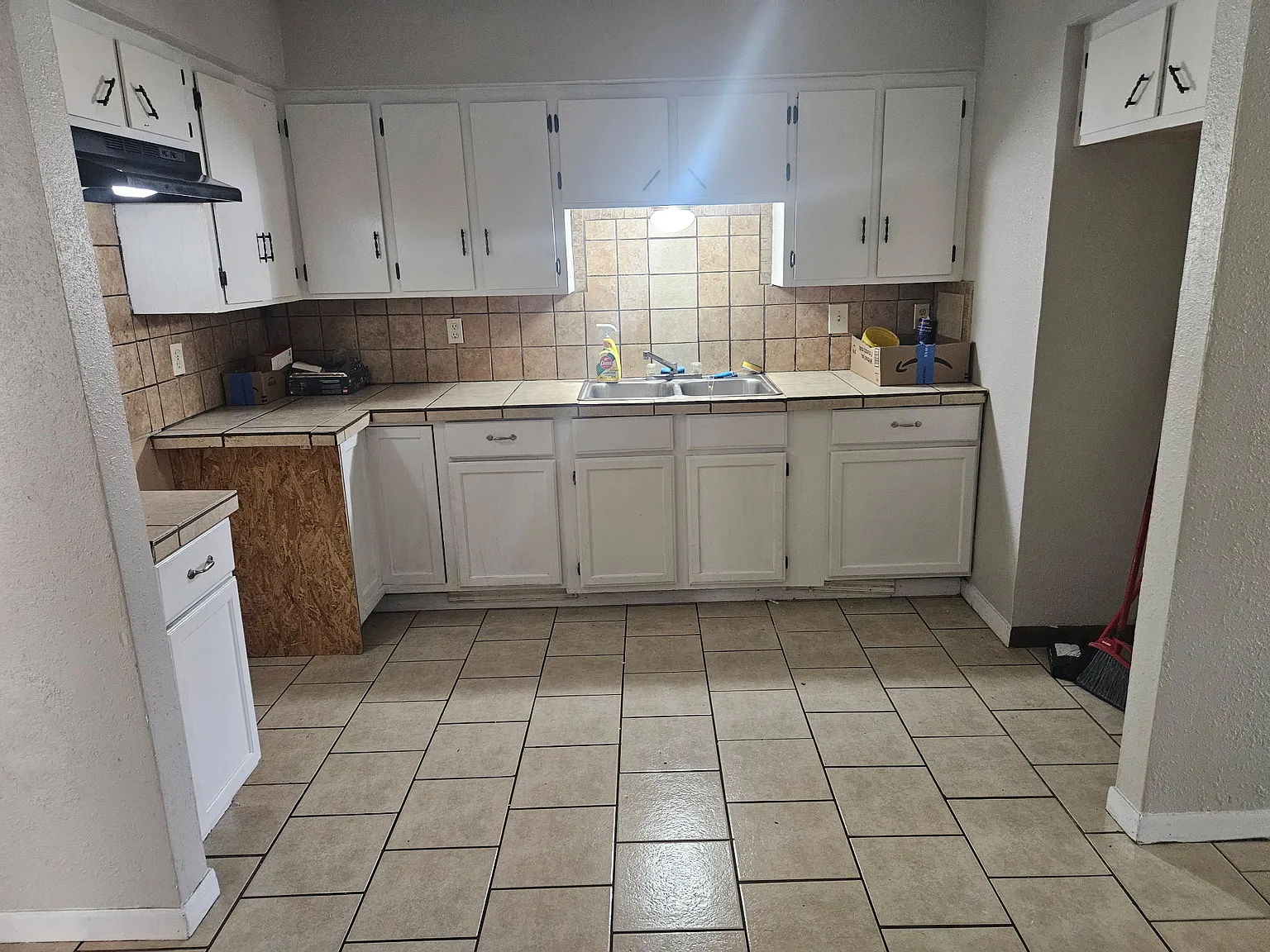 4 bed, 1456 sqft, $1,750 — Photo 3