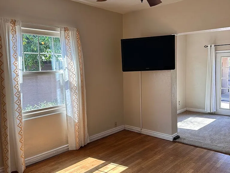 3045 E Drachman St — Photo 15