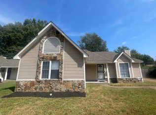 2748 Cotton Ridge Dr, Memphis, TN 38133