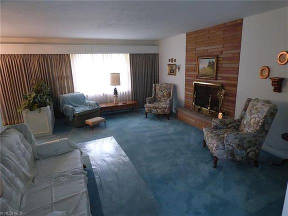 2nd image of 5836 Sarah Ave