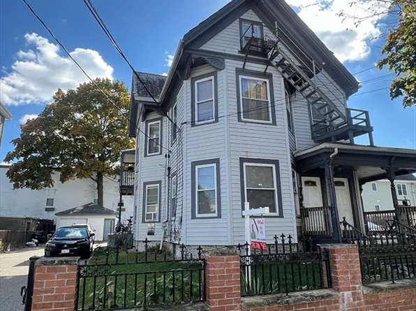 38 Harvard St, Brockton, MA 02301