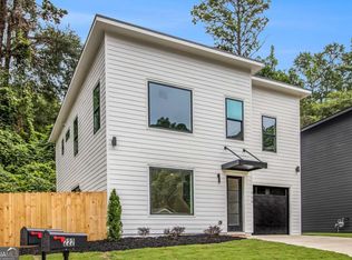 210 Tanyard St, Canton, GA 30114