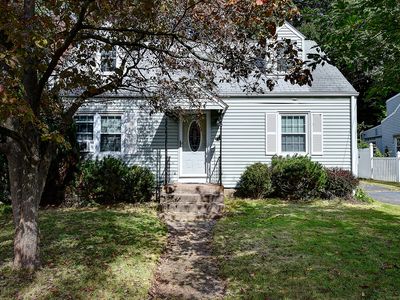 187 Hollister Street, Manchester, CT, 06042