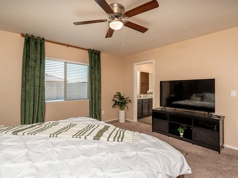 1547 E Inouye Dr — Photo 13
