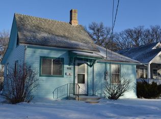 202 7th Ave S, Moorhead, MN 56560
