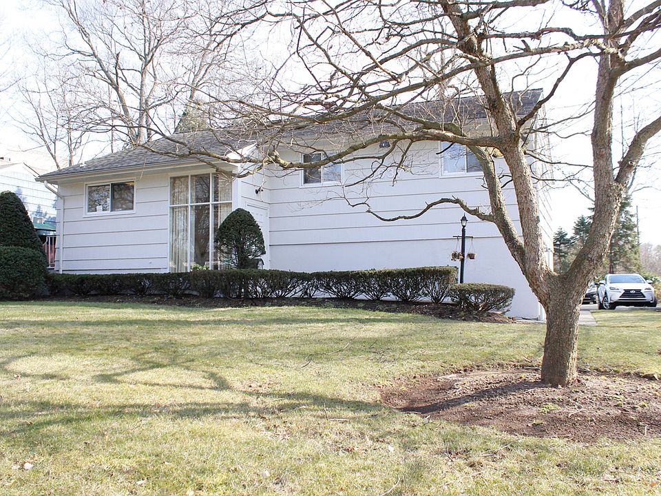 1st image of 637 Westwood Ave #A