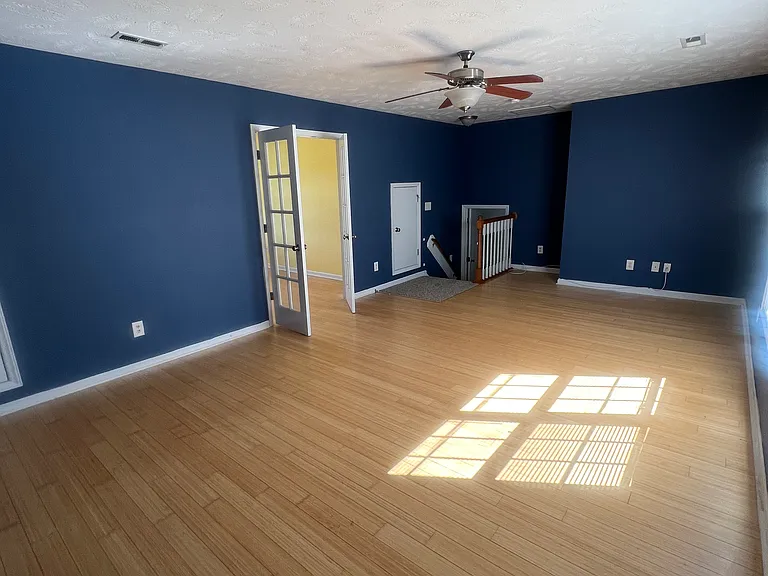 24 Sapphire Dr — Photo 10