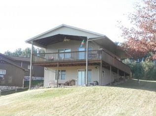 N5070 Pine Crest Dr, Manawa, WI 54949