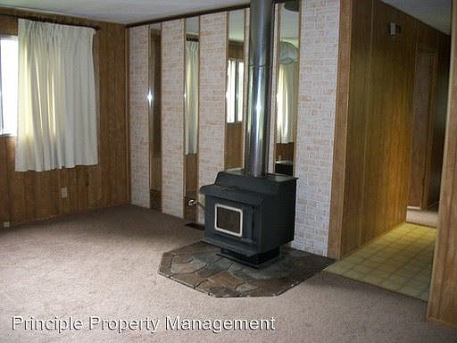 2nd image of 29236 Willow Creek Rd