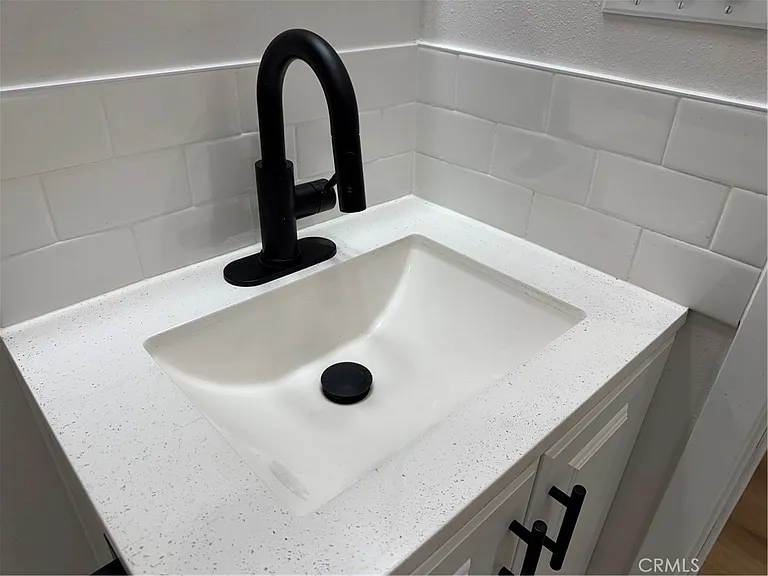10404 Fortrose Ct — Photo 17