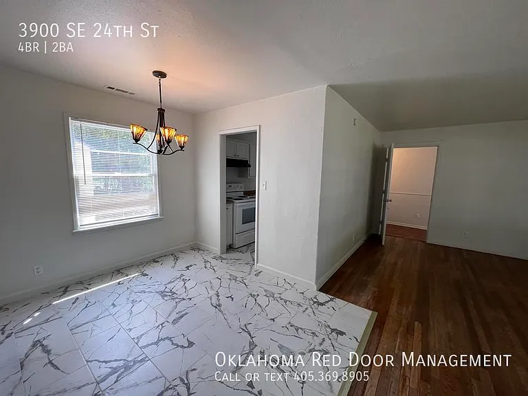 3900 SE 24th St — Photo 3