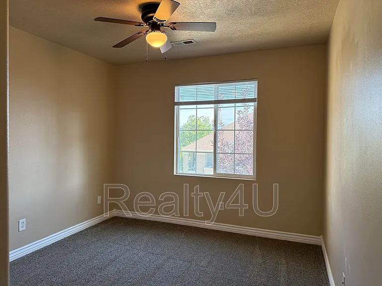 1212 W Spencer Rd #303 — Photo 16