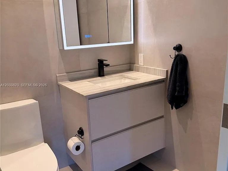 360 NW 40th St — Photo 20