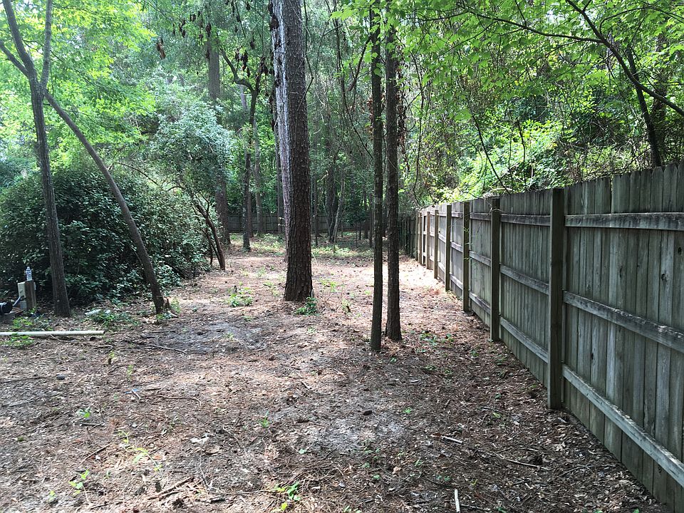 2nd image of 8551 Congressional Dr