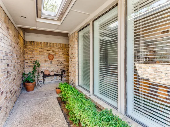 833 Havenwood Ln S, Fort Worth, TX 76112