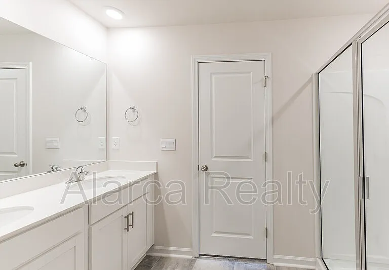 114 Sequoia Forest Dr — Photo 13