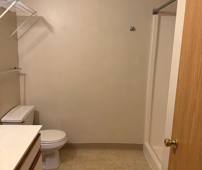 416 Sullivan Ave W #305 — Photo 6