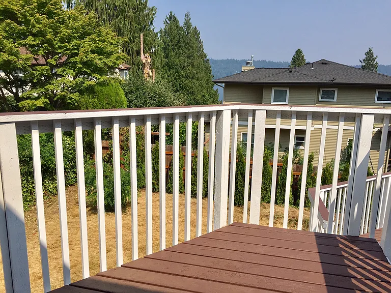 10742 Durland Ave NE — Photo 18