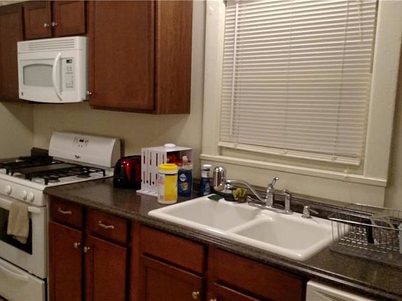 5th image of 140 N Brighton Ave
