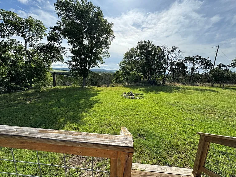 2078 Lower Crabapple Rd — Photo 8