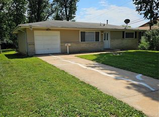 240 Calbreath Ct, Florissant, MO