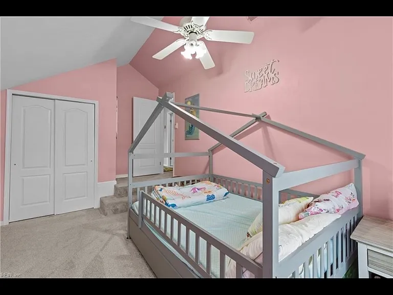 181 Golden Maple Dr — Photo 9