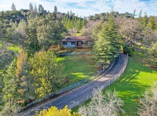 4560 Holiday Lake Dr, Shingle Springs, CA 95682