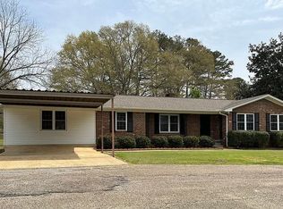 203 Wheeler Dr, Fulton, MS 38843