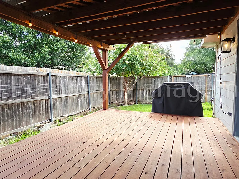 5004 Evergreen Dr — Photo 20