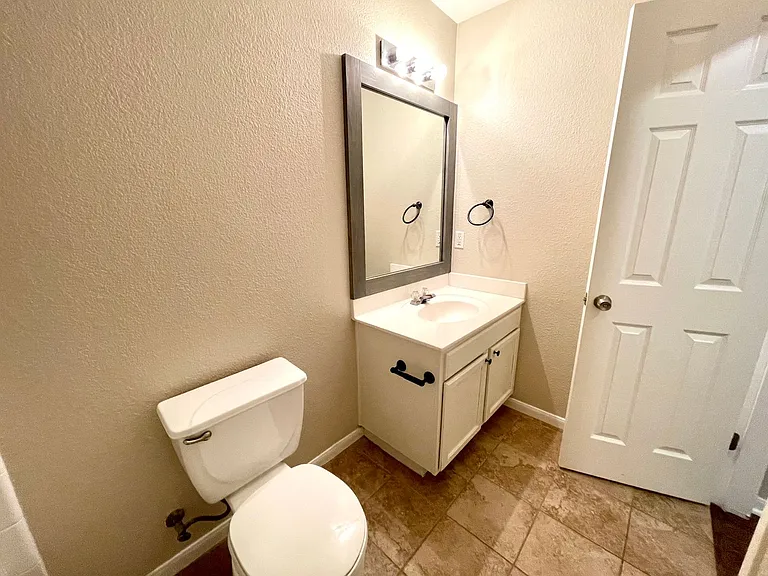 228 Chandler Crossing Trl — Photo 19