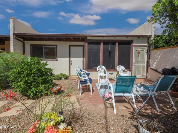 1051 W Calle Alhambra, Green Valley, AZ 85622